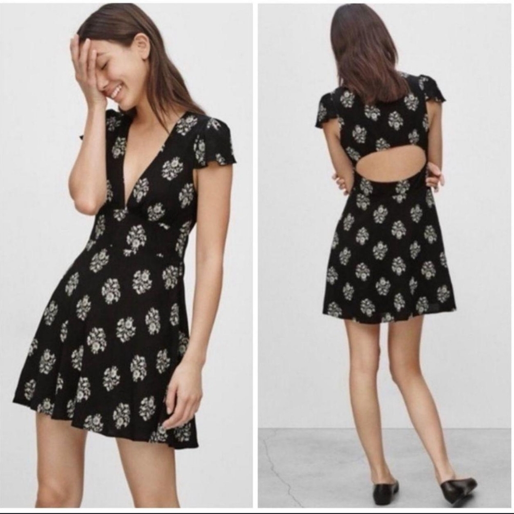 Aritzia Sunday Best Rand mini dress size 8